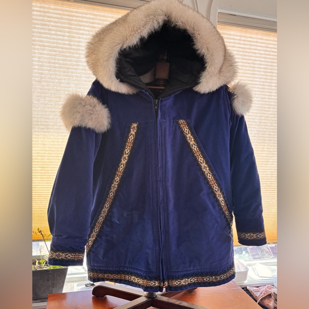 Beautiful authentic Alaskan parka by Laura Wright (Anchorage, Alaska).